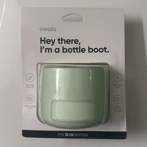 NWT Owala Bottle Boot Light Mint Green Fits 32oz Bottles